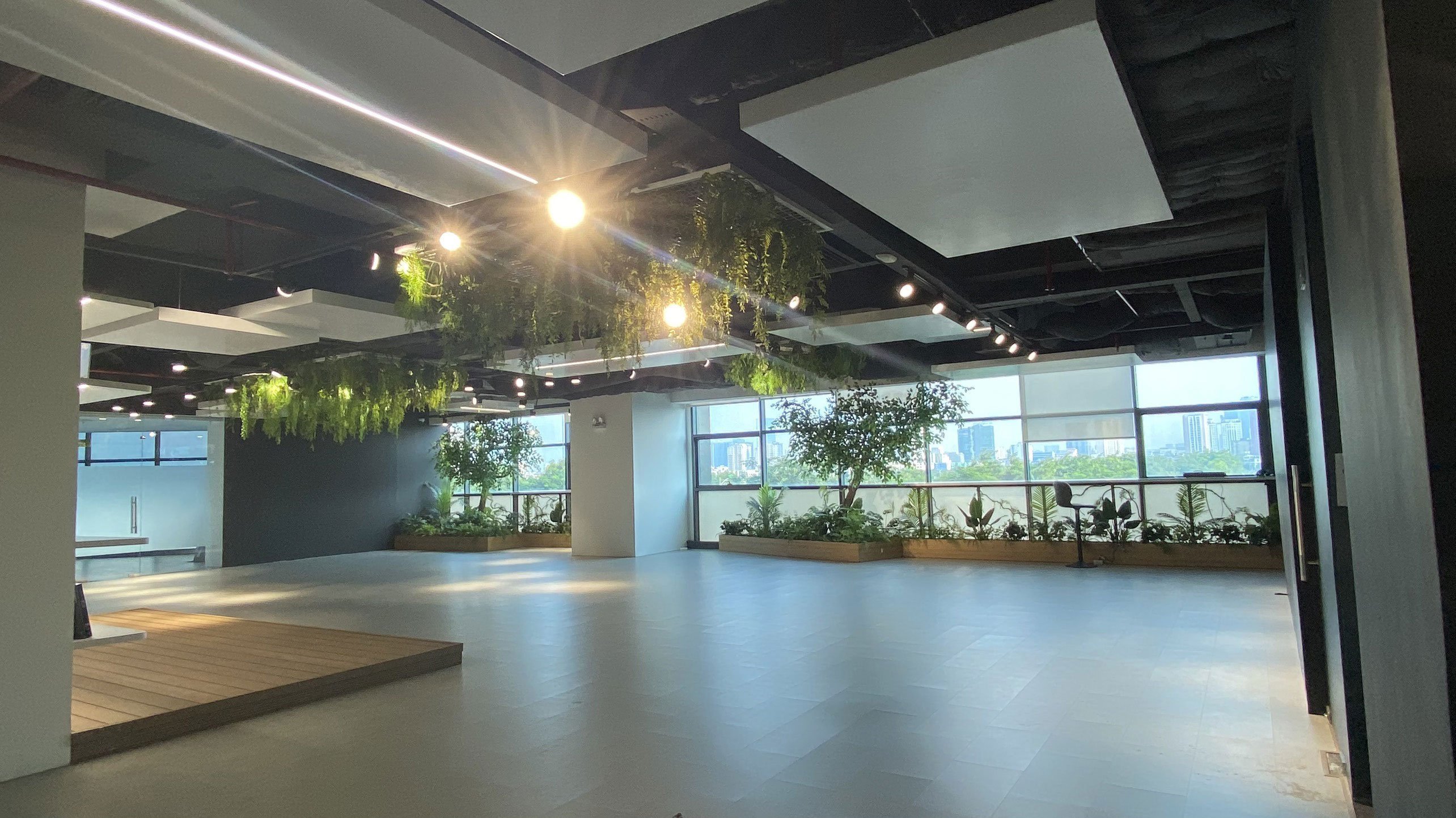 Sàn văn phòng 700m2 đầy đủ nội thất tiện nghi tại Ngoại Giao Đoàn, Bắc Từ Liêm, Hà Nội 5