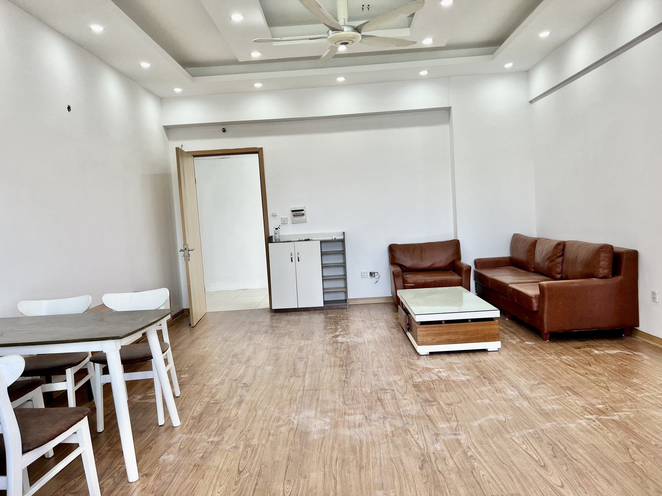 Cần bán căn Góc View hồ 76m² 2pn Kđt Thanh Hà 3