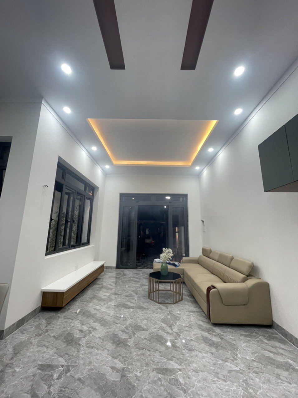 Bán nhà mới 100% siêu dài tại Hoà Thuận, BMT 2