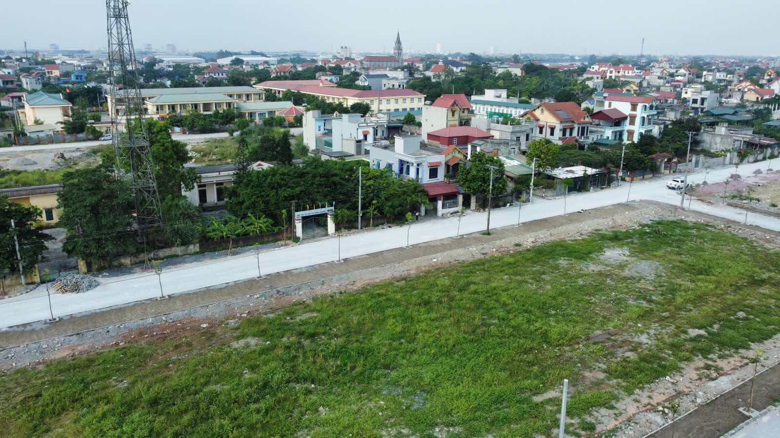 Ra hàng dự án Flora Estate, nằm ở thủ phủ KCN rộng 1000ha, cách Tp Hà Nội 60km