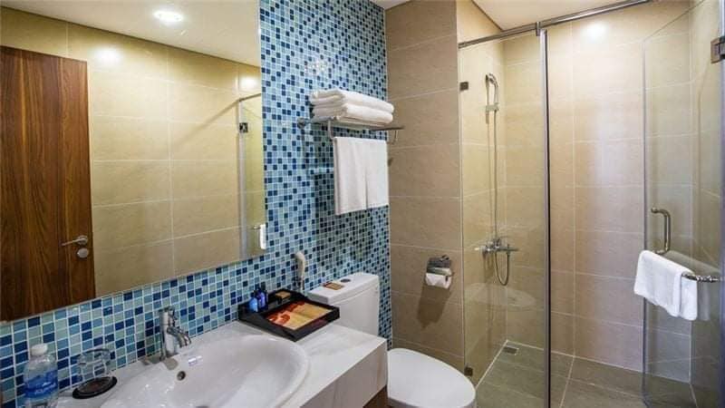 Cần cho thuê  lại căn 2 ngủ 2 vệ sinh FULL nội thất sịn 7 triệu/tháng tại căn hộ khách sạn Ramada Hạ Long, Quảng Ninh 0965524396 2