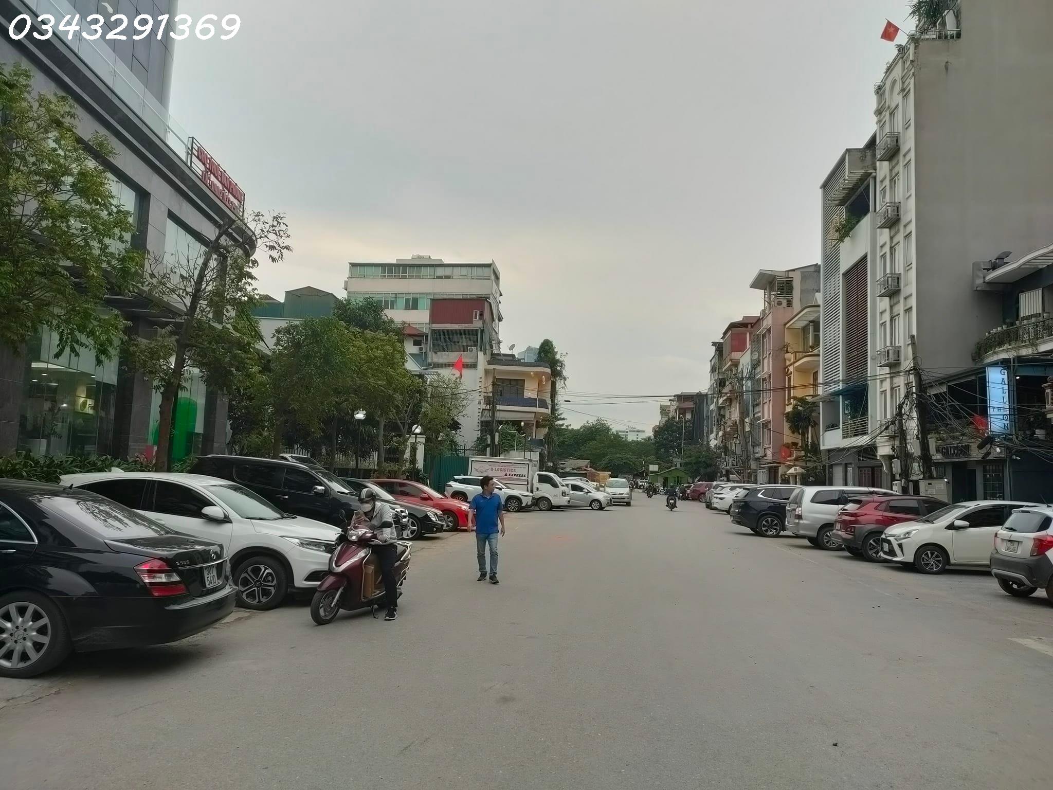Bán đất mặt phố quận Ba Đình, đường Sơn Tây. Ôtô , KD xây toà đẹp 125m2, mt 16m, nhỉnh 39 tỷ