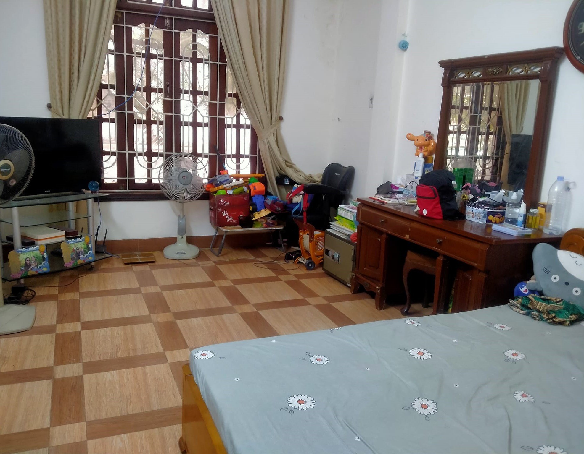 CẦN BÁN NHÀ PHỐ HOÀNG VĂN THÁI: 40M2 x 4T, Ô TÔ 5 TẠ ĐỖ CỔNG, Ở ĐƯỢC NGAY, HƠN 4 TỶ 3