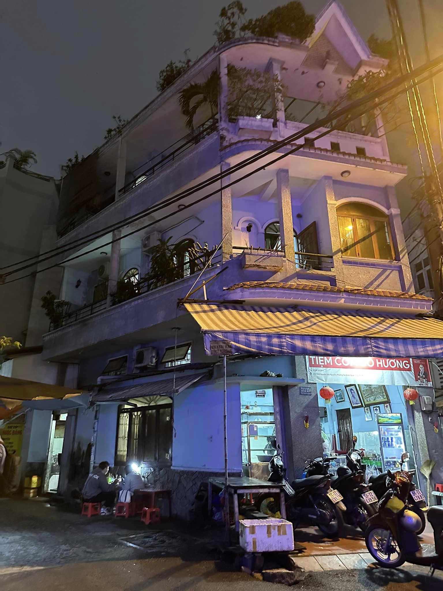 Căn góc kinh doanh Nguyễn Văn Nguyễn, căn góc, đang kinh doanh quán ăn, giá 16 tỷ 3