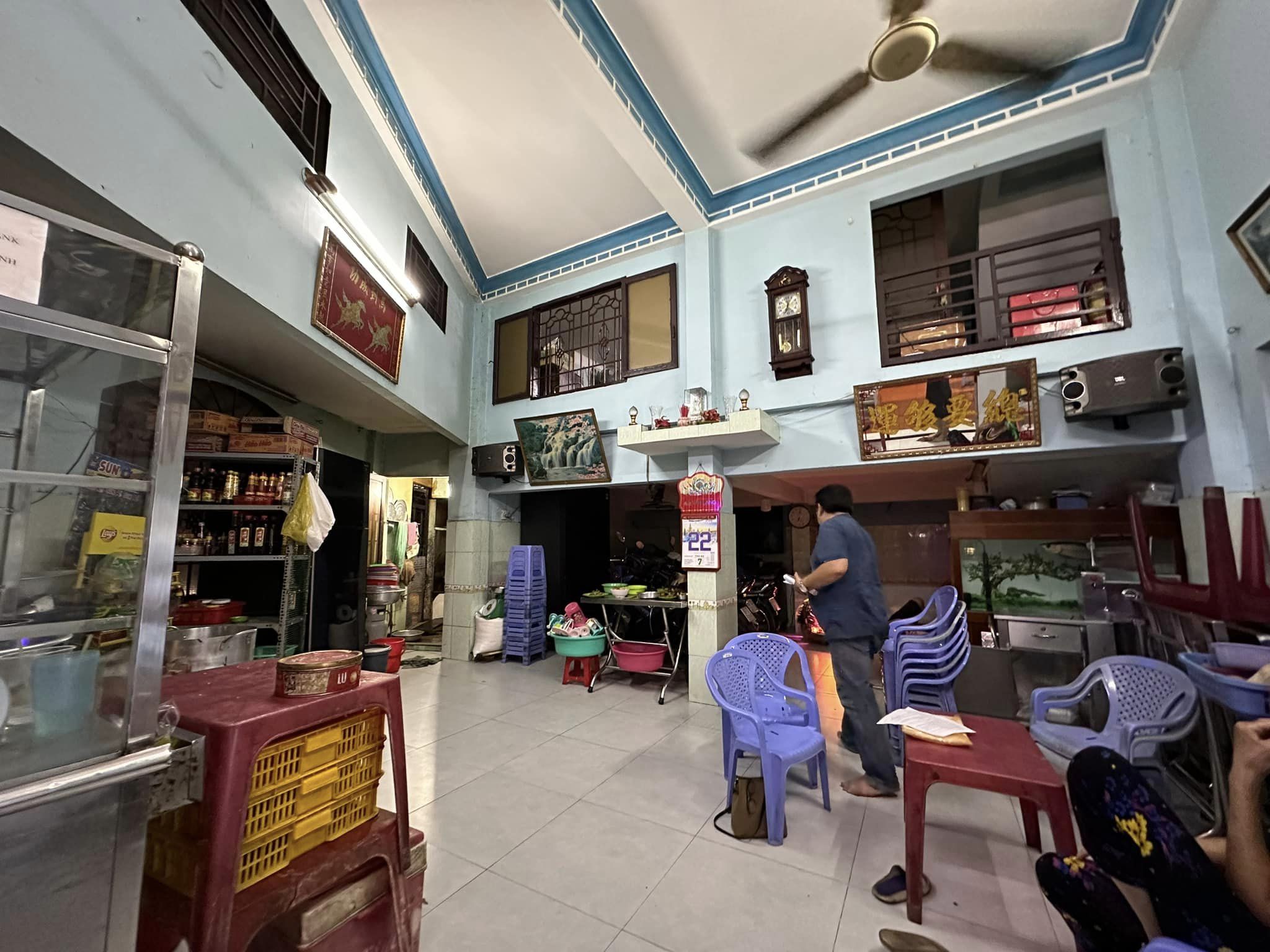 Căn góc kinh doanh Nguyễn Văn Nguyễn, căn góc, đang kinh doanh quán ăn, giá 16 tỷ 4