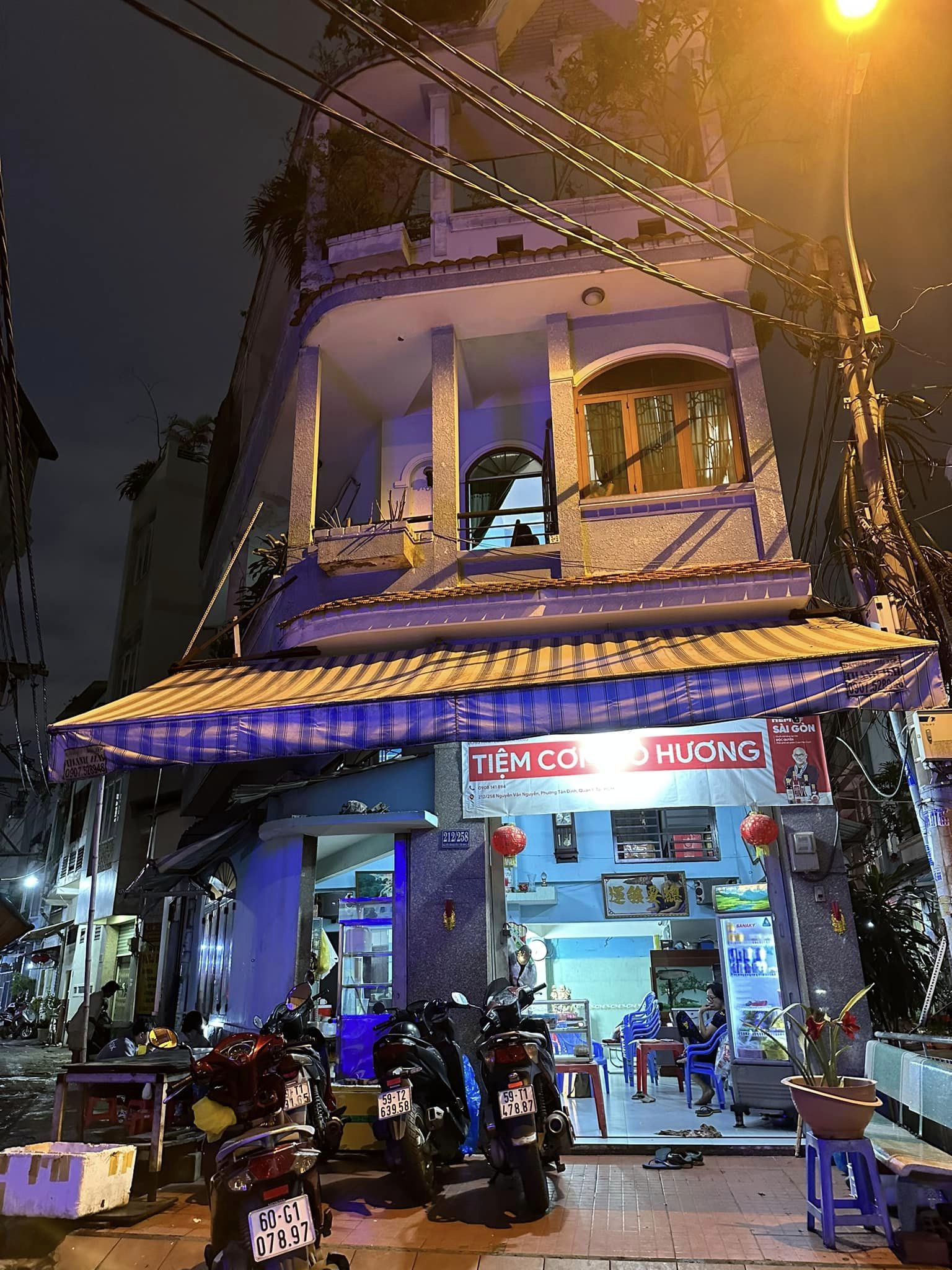 Căn góc kinh doanh Nguyễn Văn Nguyễn, căn góc, đang kinh doanh quán ăn, giá 16 tỷ 5