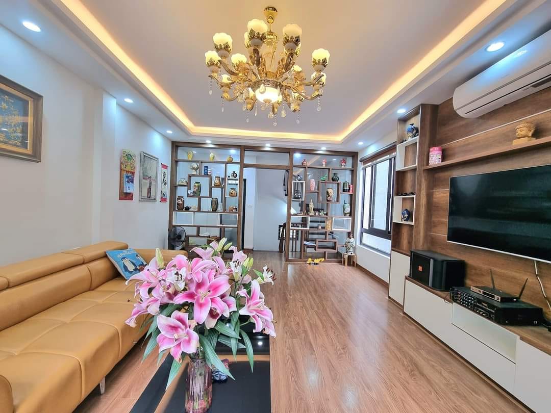 NHÀ THẠCH BÀN ĐEP.,3 TỶ,38 M2, 5 TẦNG,NGAY PHỐ LỚN 1