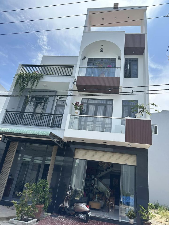 Cần bán Nhà mặt tiền đường Nguyễn Trác, Phường Nhơn Bình, Diện tích 64m², Giá 4.55 Tỷ 3