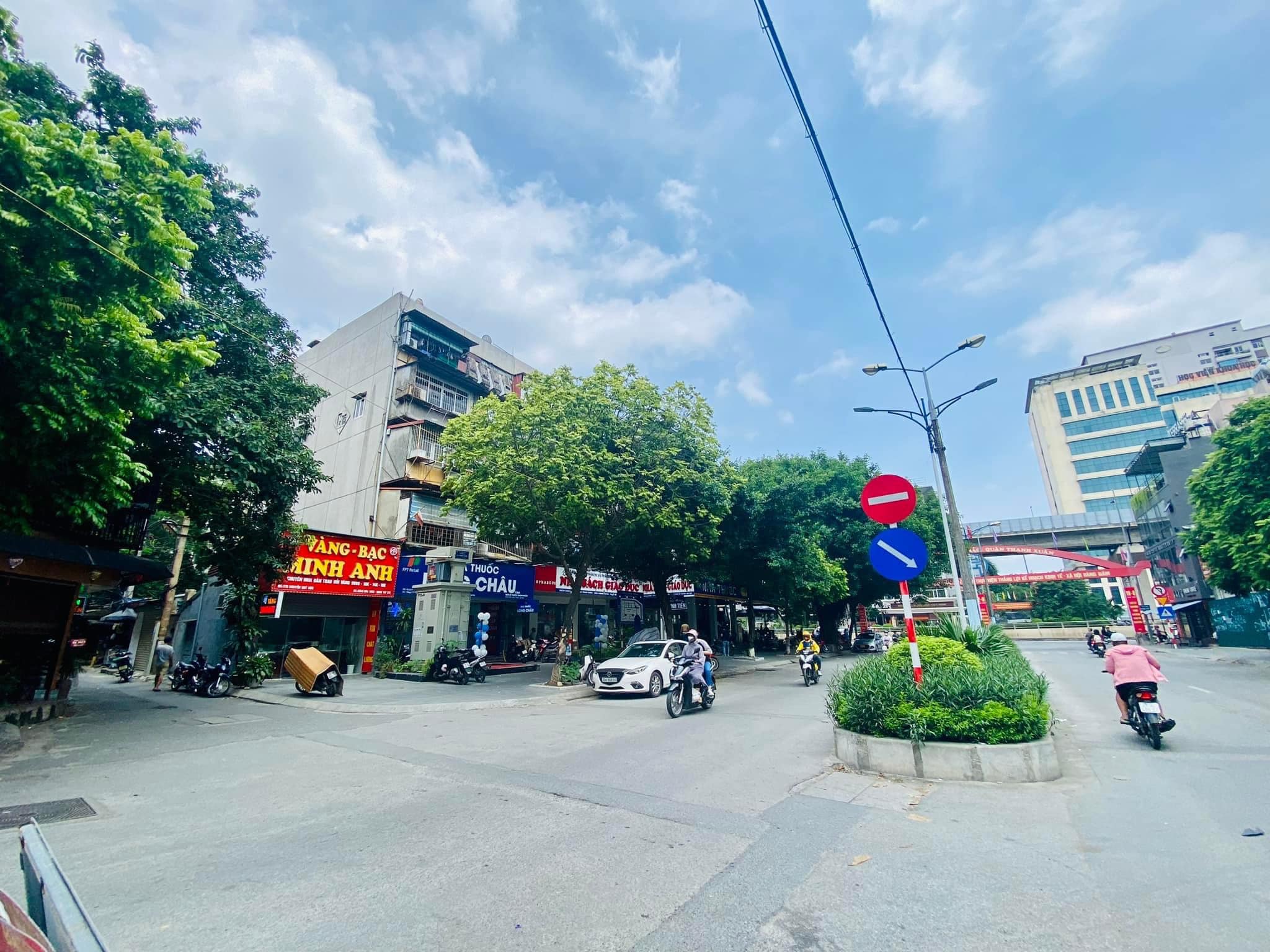 Cần bán Căn hộ chung cư đường Nguyễn Quý Đức, Phường Thanh Xuân Bắc, Diện tích 70m², Giá Thương lượng 5
