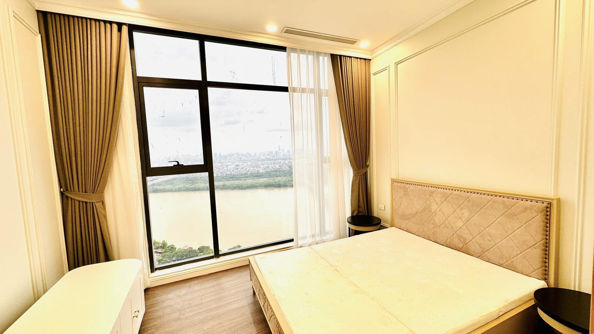 Bán căn PentHouse Siêu Vip tại Long Biên View Sông Hồng 3