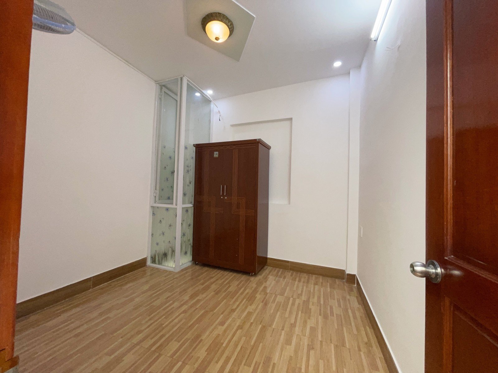 Bán nhà, Thống Nhất, Gò Vấp, hẻm tải, 42m2 giá 4.8 tỷ. 4