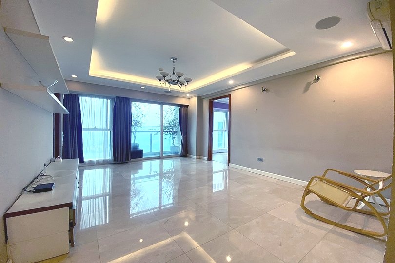Bán căn hộ 154m2 KĐT Ciputra Hà Nội, 3 phòng ngủ, view sân Golf 2