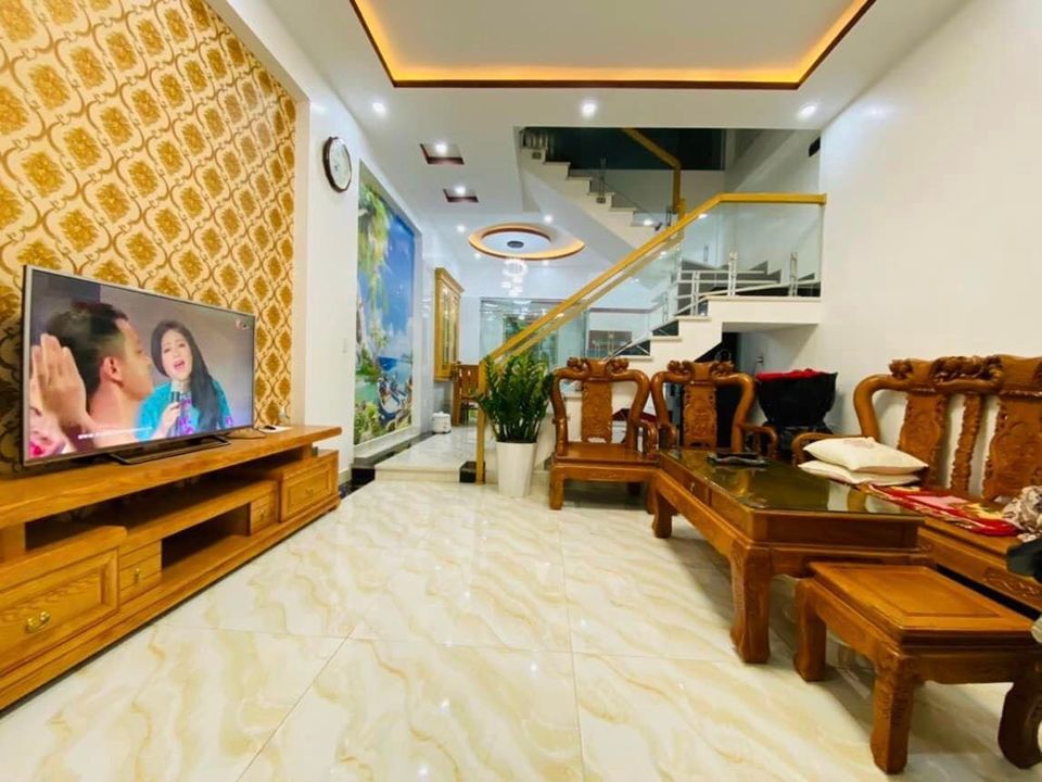 Bán Nhà Cổ Linh, 52m2, 5T giá 5,9  tỷ Ô Tô Qua Nhà (Gần TTTM Aeon Long Biên) 1