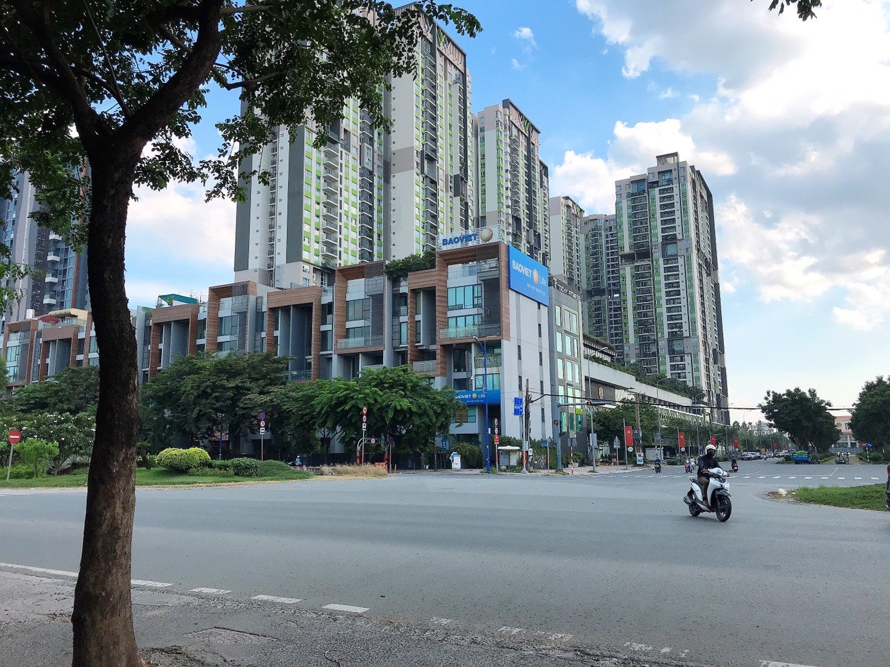 Bán Nhà Hẻm 5m – Đồng Văn Cống - 35m2 - 2 Tầng - SHR - Giá 2.85 Tỷ. TL 1