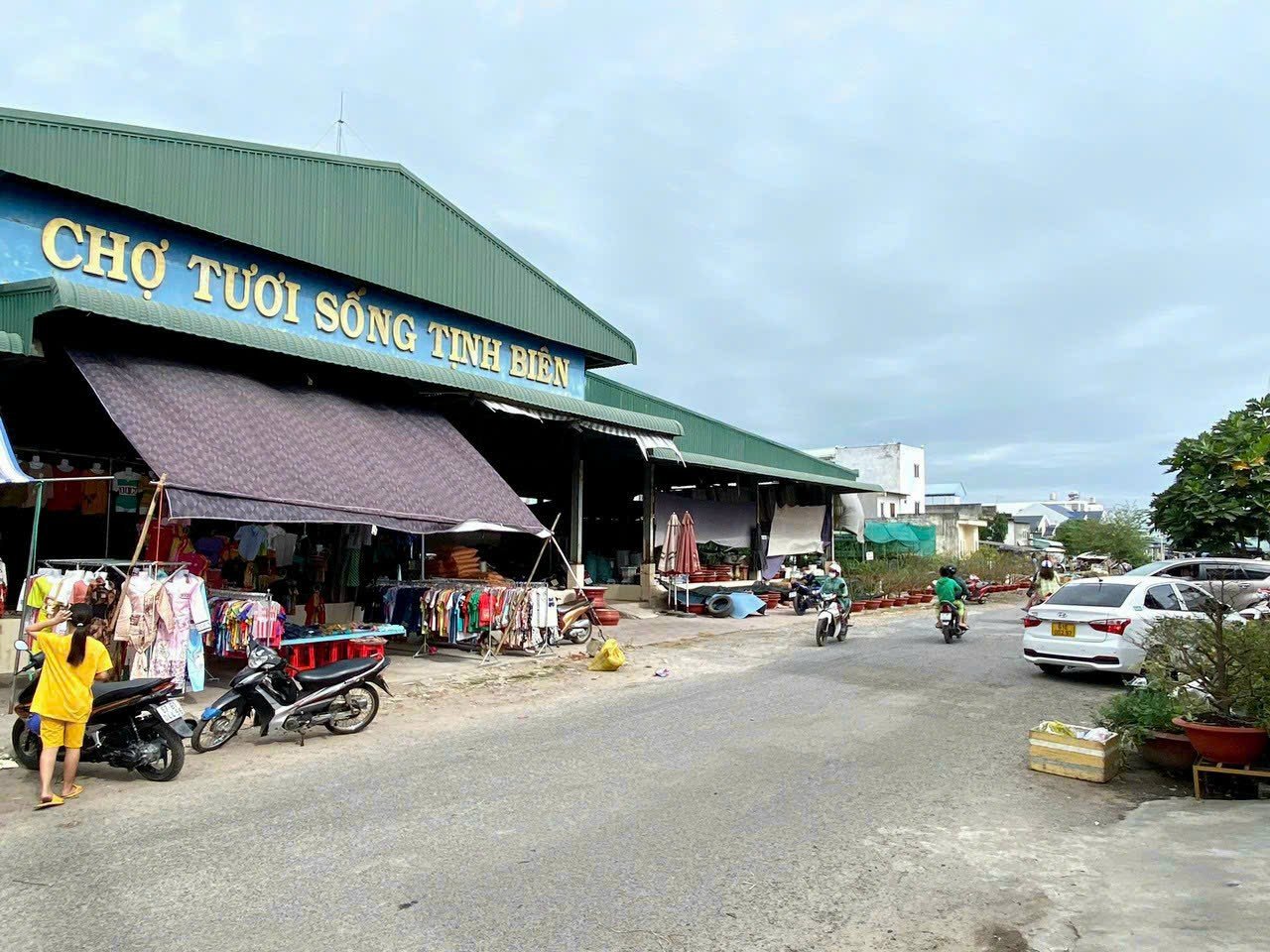Cần bán Nhà mặt tiền đường Lê Hồng Phong, Thị trấn Tịnh Biên, Diện tích 72m², Giá 02.35 Tỷ 1