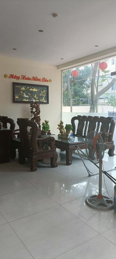 Bán lô gốc khách sạn ngay trung tâm Thủ Dầu Một , cạnh trường cao Đẳng Việt Hàn 4
