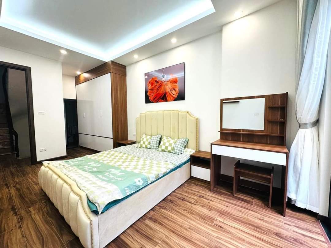 Nhà Minh Khai- Hai Bà Trưng 39M2-5T ở luôn, ô tô, giá chỉ 3,4 tỷ.LH 0987136162 3