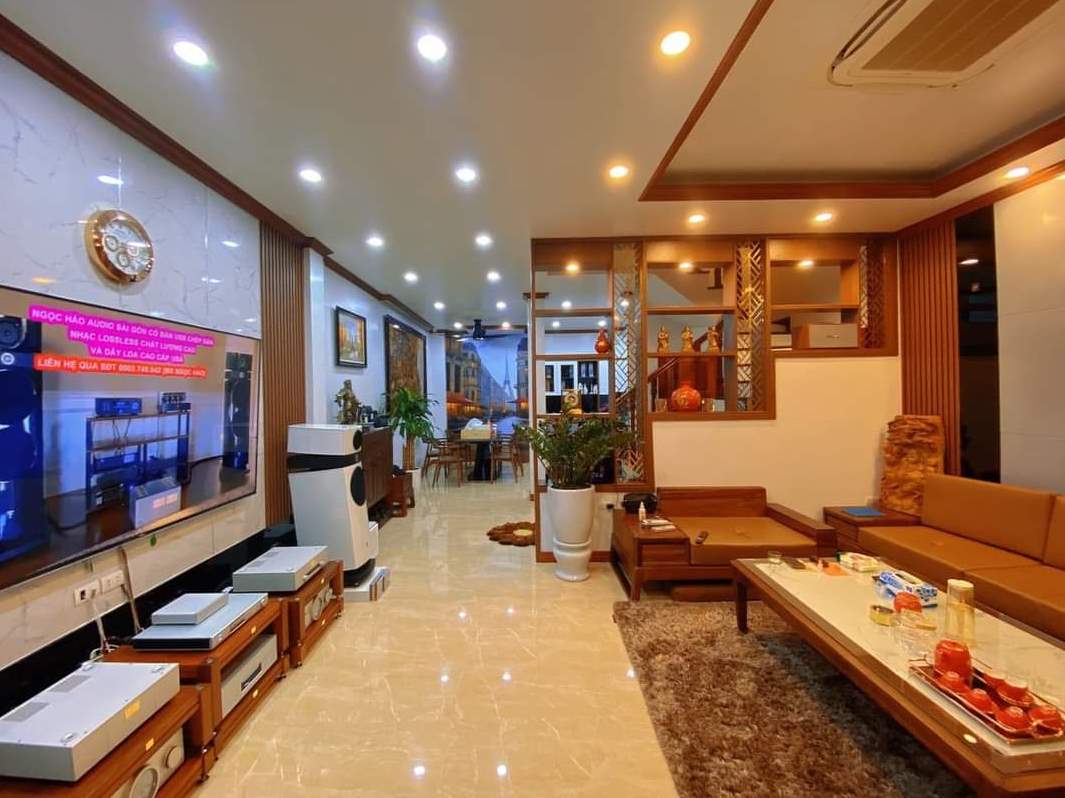 Tôi bán nhà mặt phố Xuân Diệu, Quảng An view Hồ Tây 72m2 chỉ 38.9 tỷ. LH 0989.62.6116 1