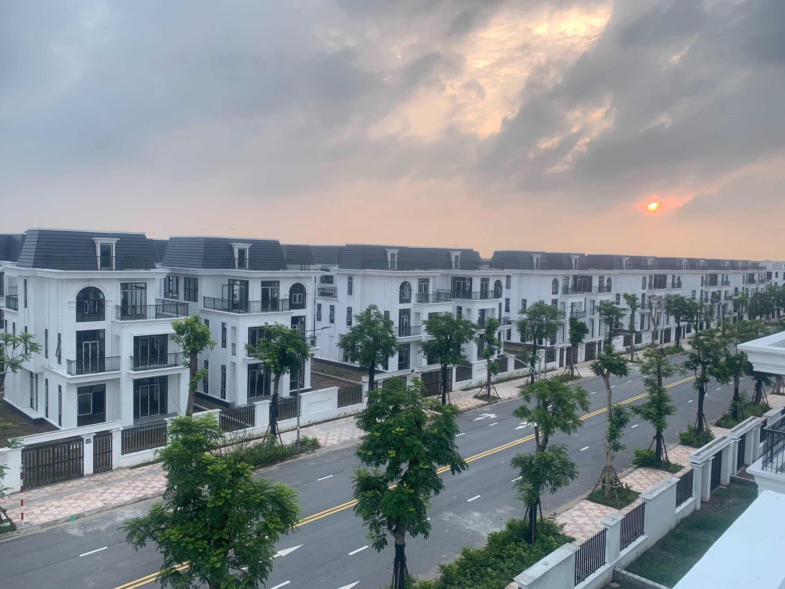 Cần bán Căn nhà vườn dự án HUD Mê Linh Central hot nhất hiện nay giá chỉ 5.x tỷ 104m². 5