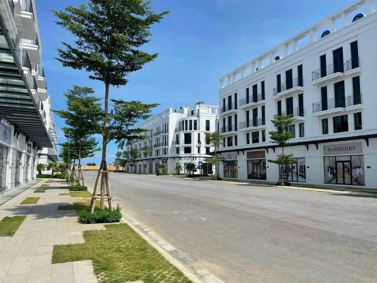 CẦN BÁN CĂN -SHOPHOUSE - VLASTA - SẦM SƠN - THANH HÓA 4