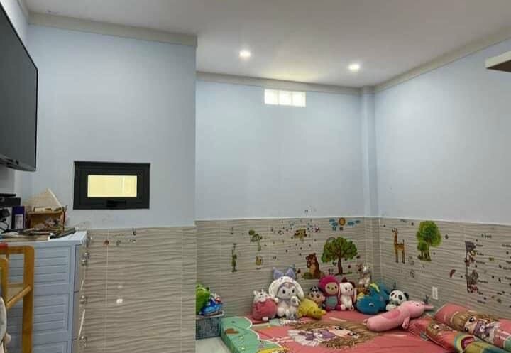 Cần bán Nhà 1 trệt 2 lầu, hẻm xe hơi 5m, đường 1, Phường Linh Xuân, Diện tích 62m², Giá 4.9 Tỷ 8