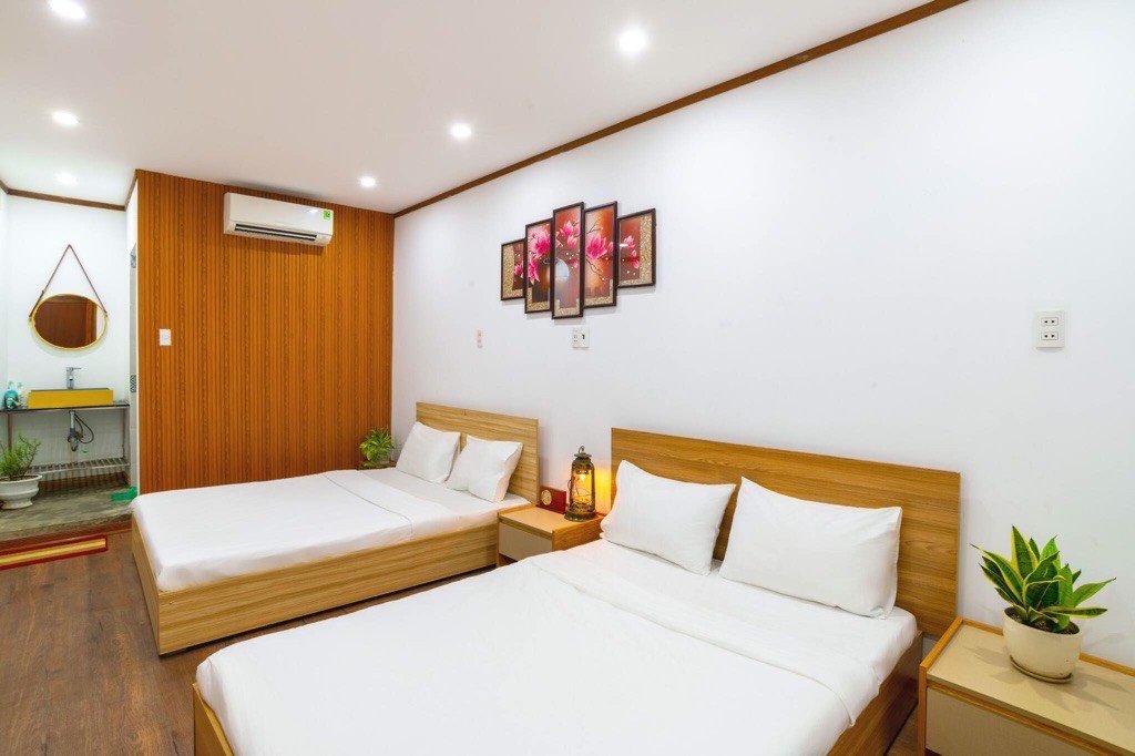 Homestay Hoàng Diệu - Lựa Chọn Hoàn Hảo Cho Các Nhà Đầu TưTổng Diện Tích Gần 80m2 - Dòng Tiền 35-40 Tr/Tháng - Gía Giảm còn 4 Tỷ 750. 3