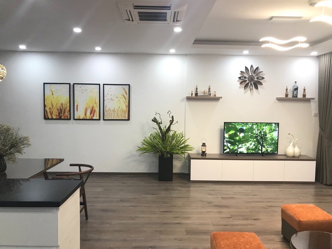 Cần bán Căn hộ chung cư dự án Seasons Avenue, Diện tích 105m², Giá 0 Tỷ 2