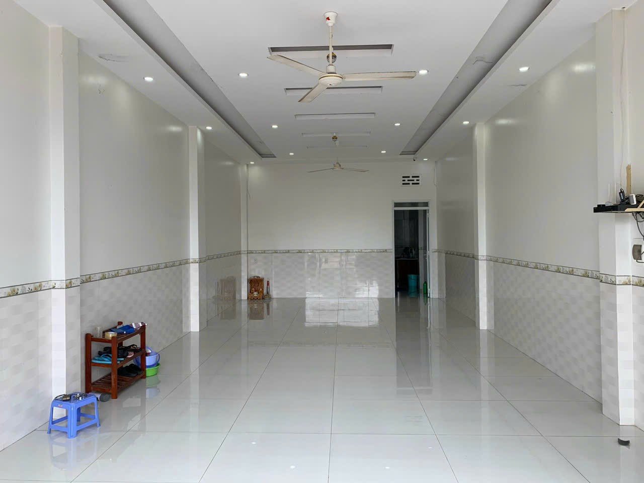 Bán nhà Gò Vấp. gần chợ Hạnh Thông Tây, 50m2,3 tầng, hẻm 4m thông chỉ 4.5ty thương lượng