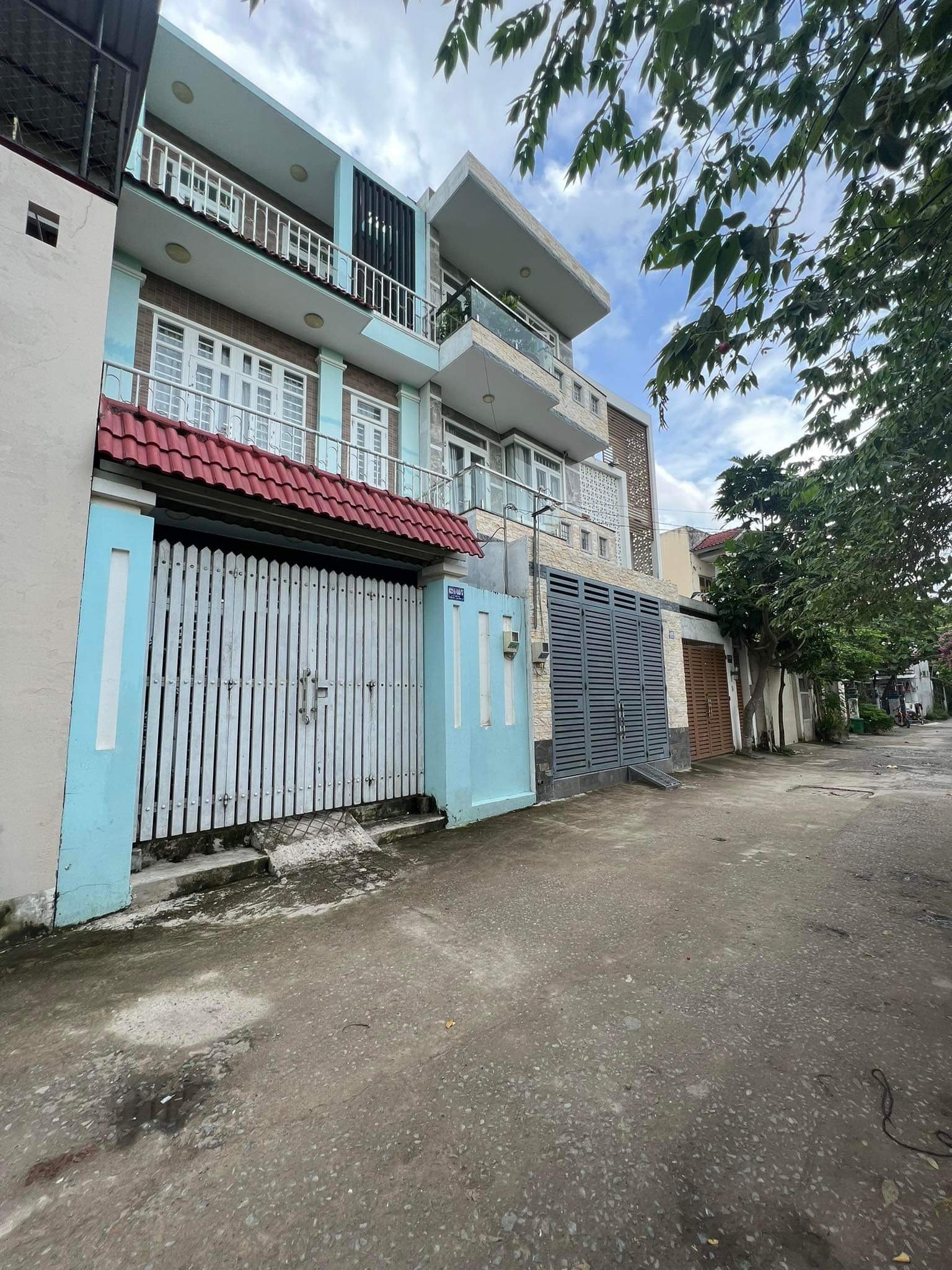 Cần bán Nhà mặt tiền đường Lã Xuân Oai, Phường Long Trường, Diện tích 62m², Giá Thương lượng 2