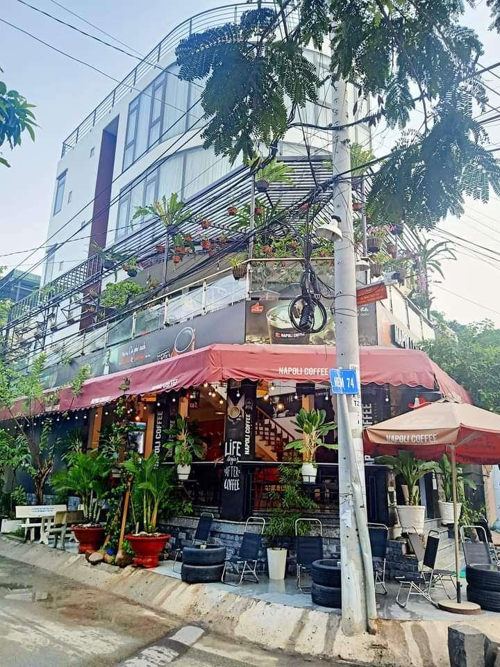 CHÍNH CHỦ  Bán Gấp  Căn Nhà Vị Trí Đẹp nhà Mt đang kinh doanh quán cafe ngay KĐT Đông Tăng Long 4