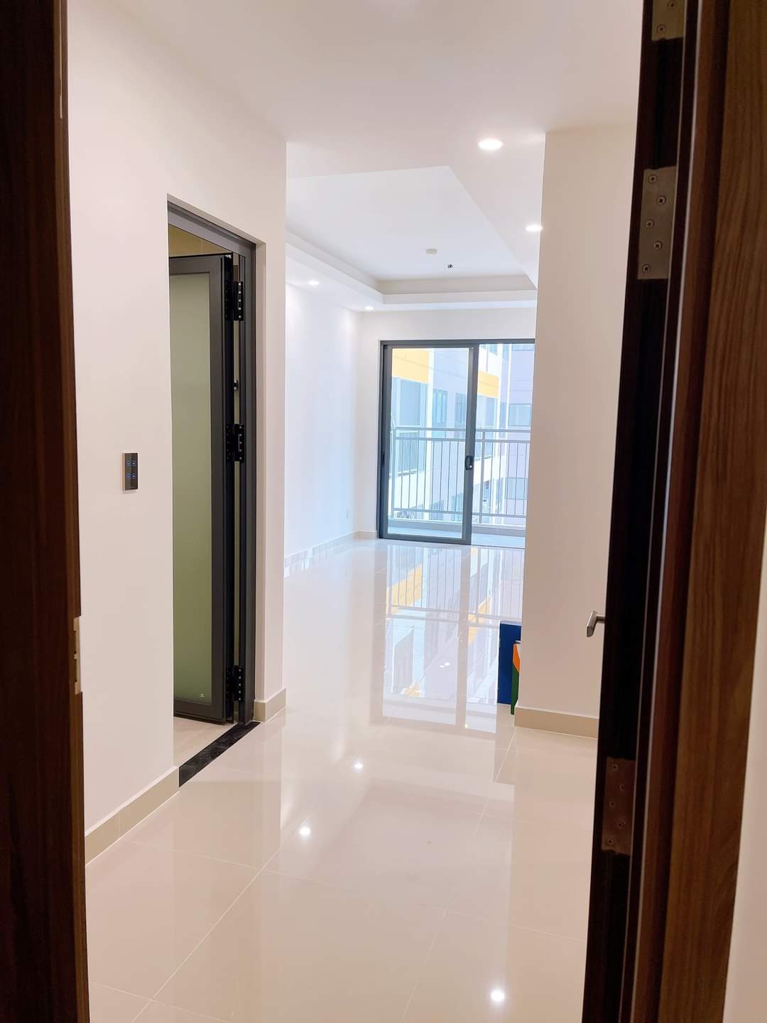 Cho thuê Căn hộ chung cư dự án Q7 Saigon Riverside, Căn góc 69m², Giá 9,5tr/tháng 2