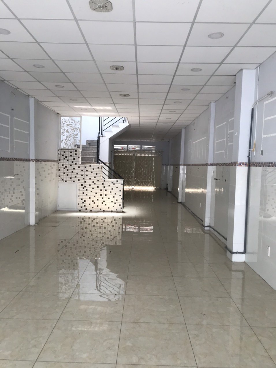 Cho thuê nhà MT Khuông việt Tân Phú 90m2 1 lầu giá 20tr/tháng