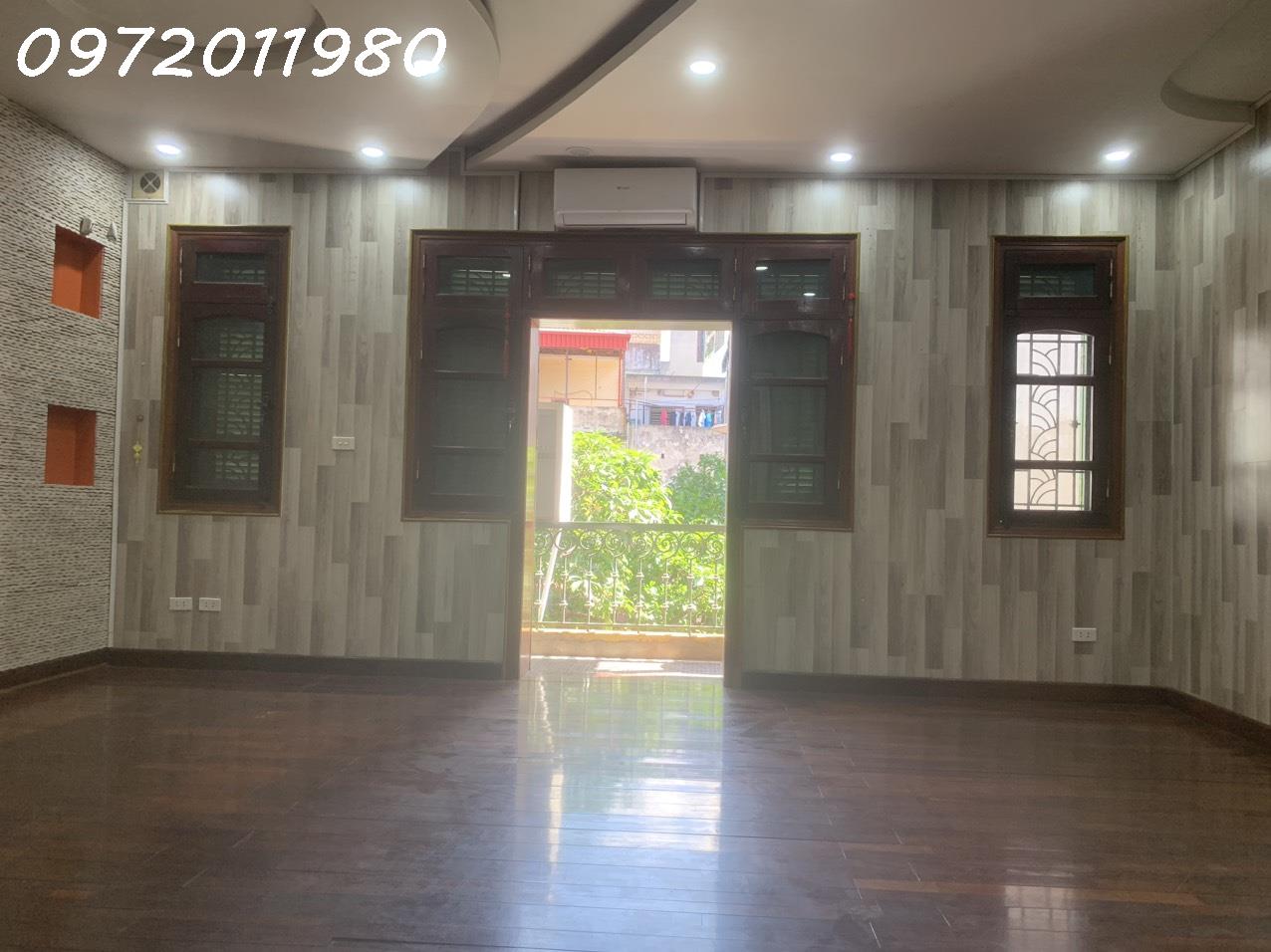 Chính chủ Cho thuê  phòng số 12 ngõ 143 đường Nguyễn Ngọc Vũ  Trung Hòa ,Cầu Giấy HN 5
