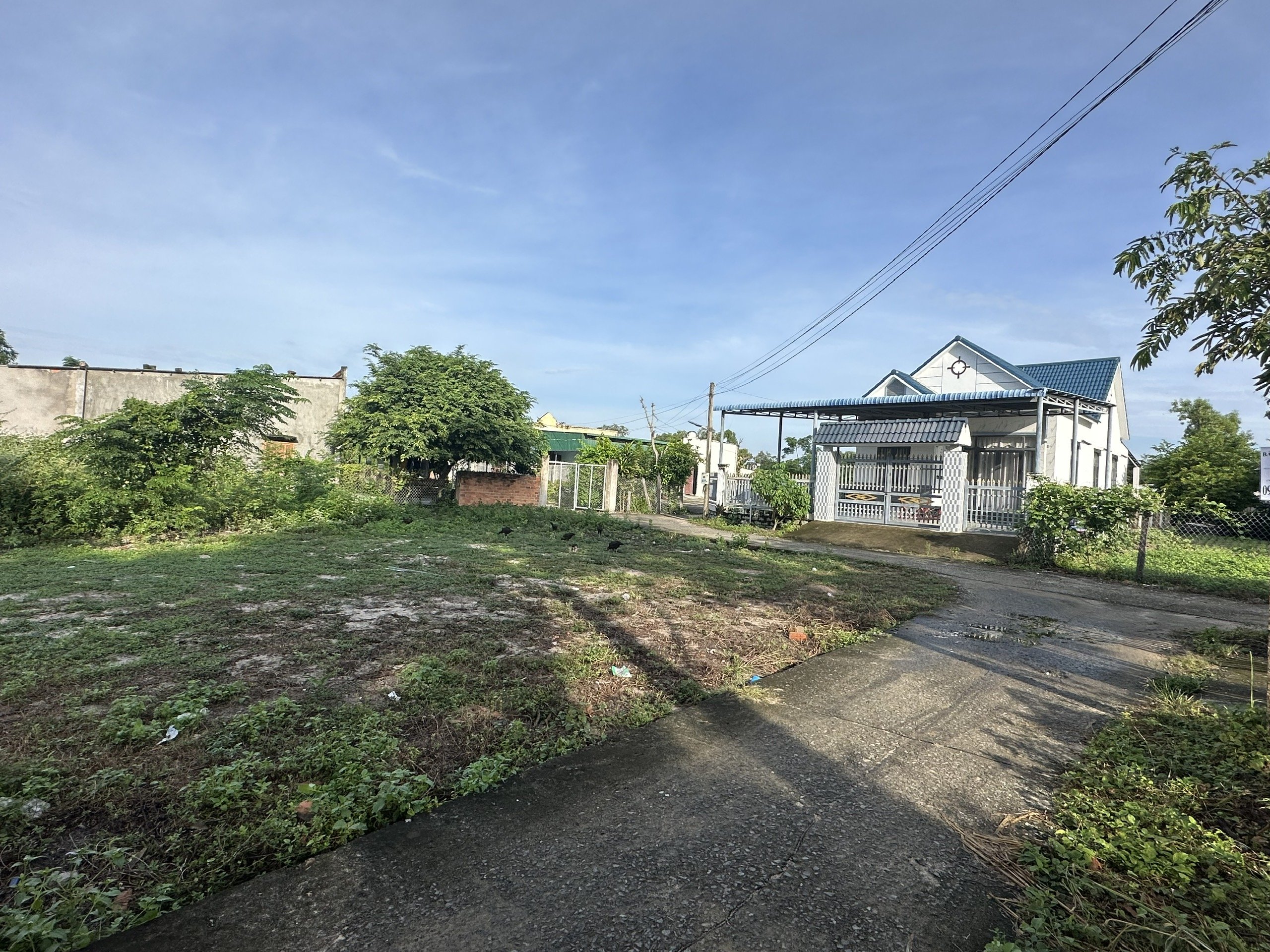 Bán đất thổ cư gần biển thị xã LaGi, Bình Thuận-214m2 FULL thổ cư, xã Tân Tiến. Giá NGợp 3