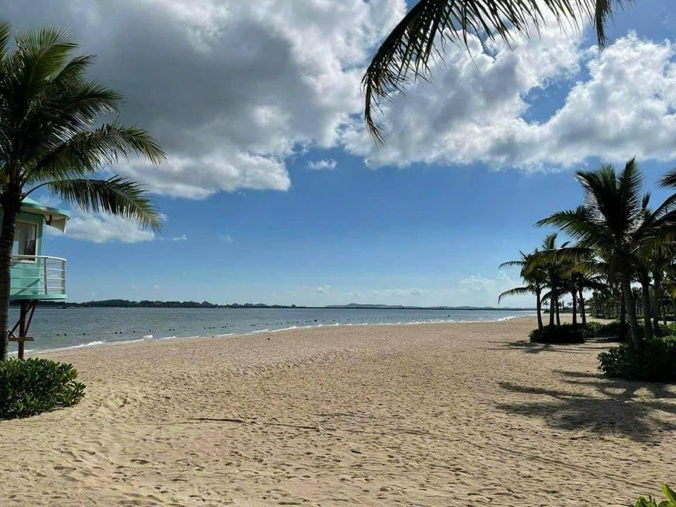 Bán Căn Hộ 1PN tòa ALACARTE HẠ LONG BAY. Trước mặt là bãi tắm siêu đẹp tại trung tâm Bãi Cháy 2