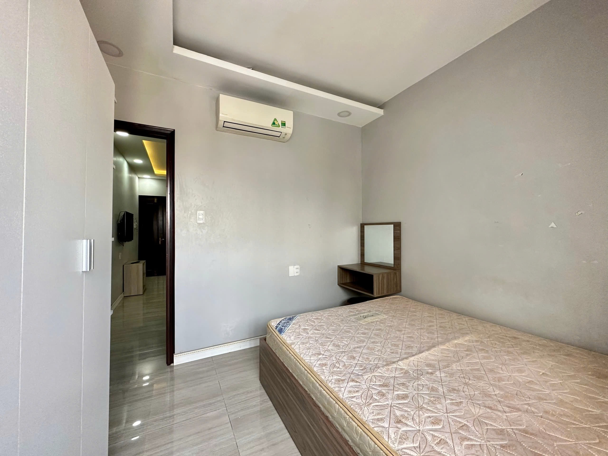 Đường Tân Thuận Tây, Quận 7, Có Gác, Không Gác, Duplex Studio, Phòng Chất Lượng, Xịn Mịn 3