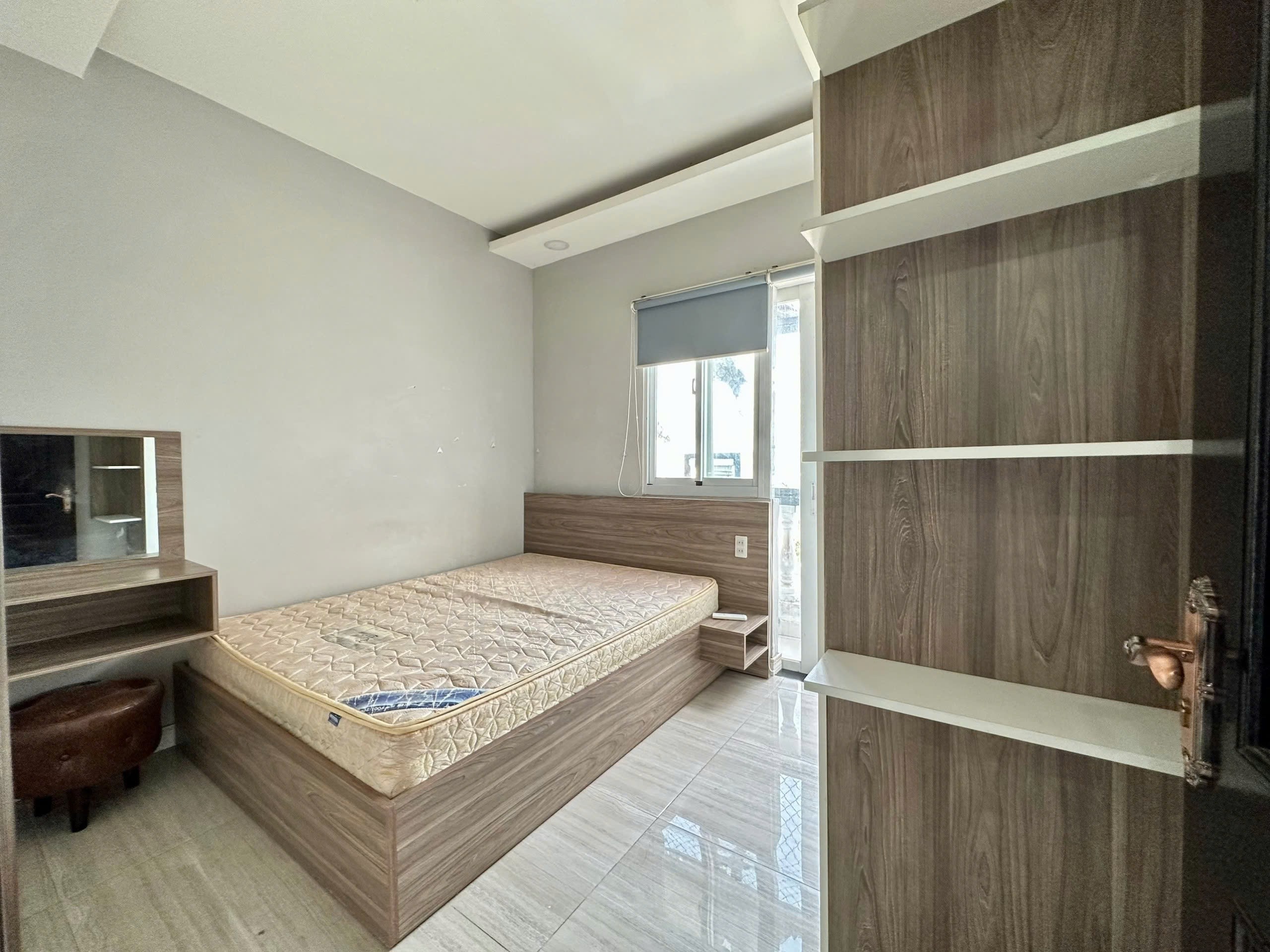 Đường Tân Thuận Tây, Quận 7, Có Gác, Không Gác, Duplex Studio, Phòng Chất Lượng, Xịn Mịn