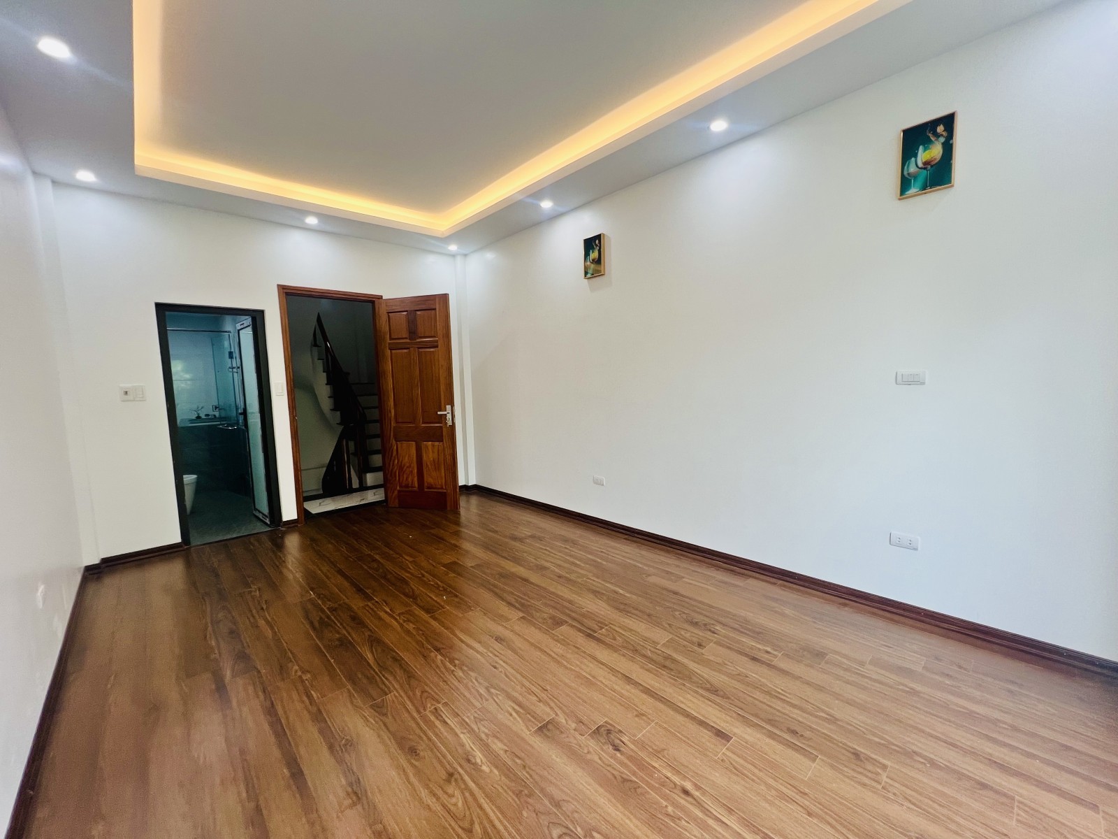 Tân Mai, 35m2, Nhà mới 5 tầng, Ô tô rất gần, Nhỉnh 5 tỉ, LH 0904690958 2