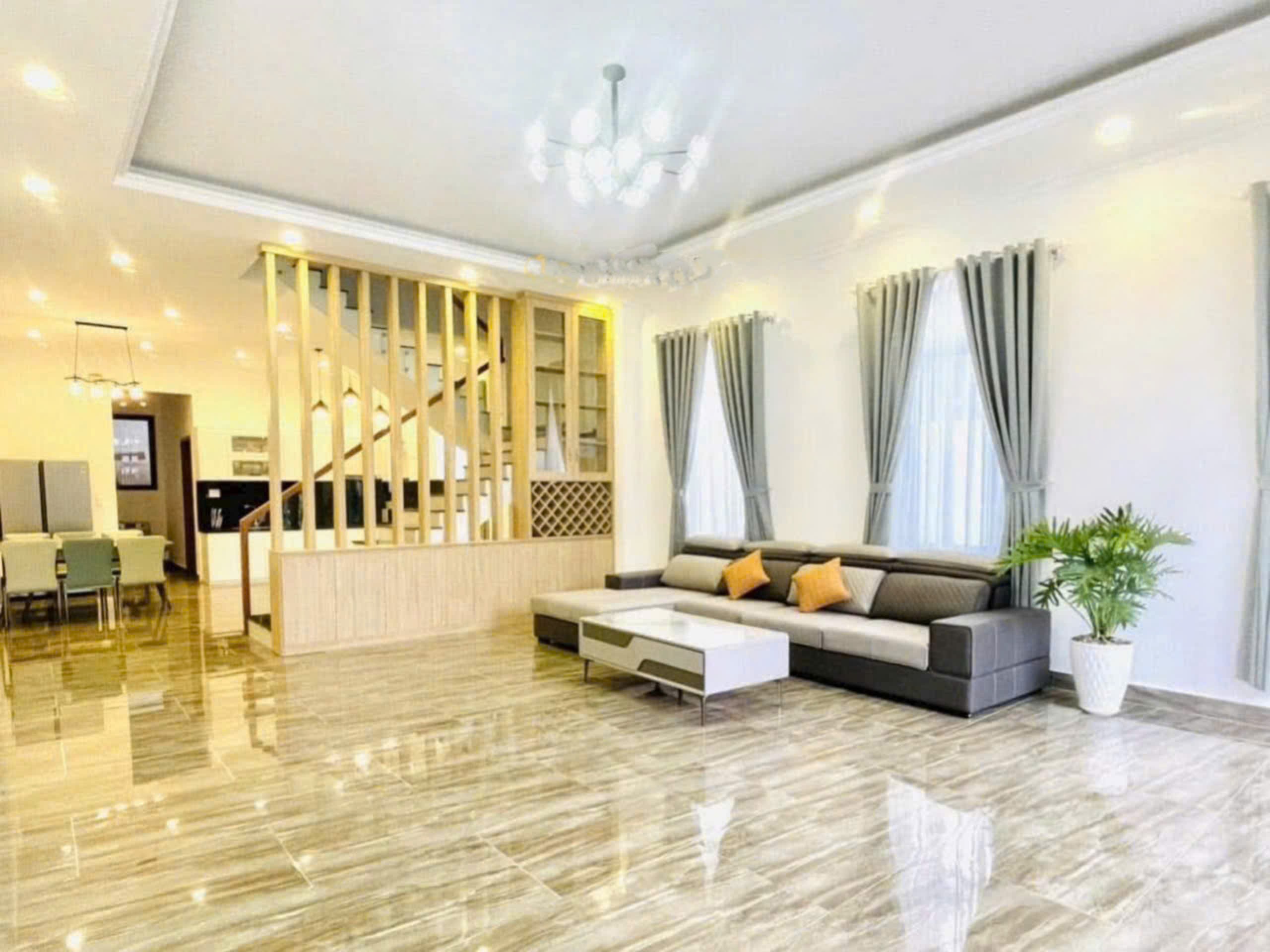 Hot Hot - Bán gấp Căn Villa đẹp KQH An Sơn, Đà Lạt giá 16 tỷ 1