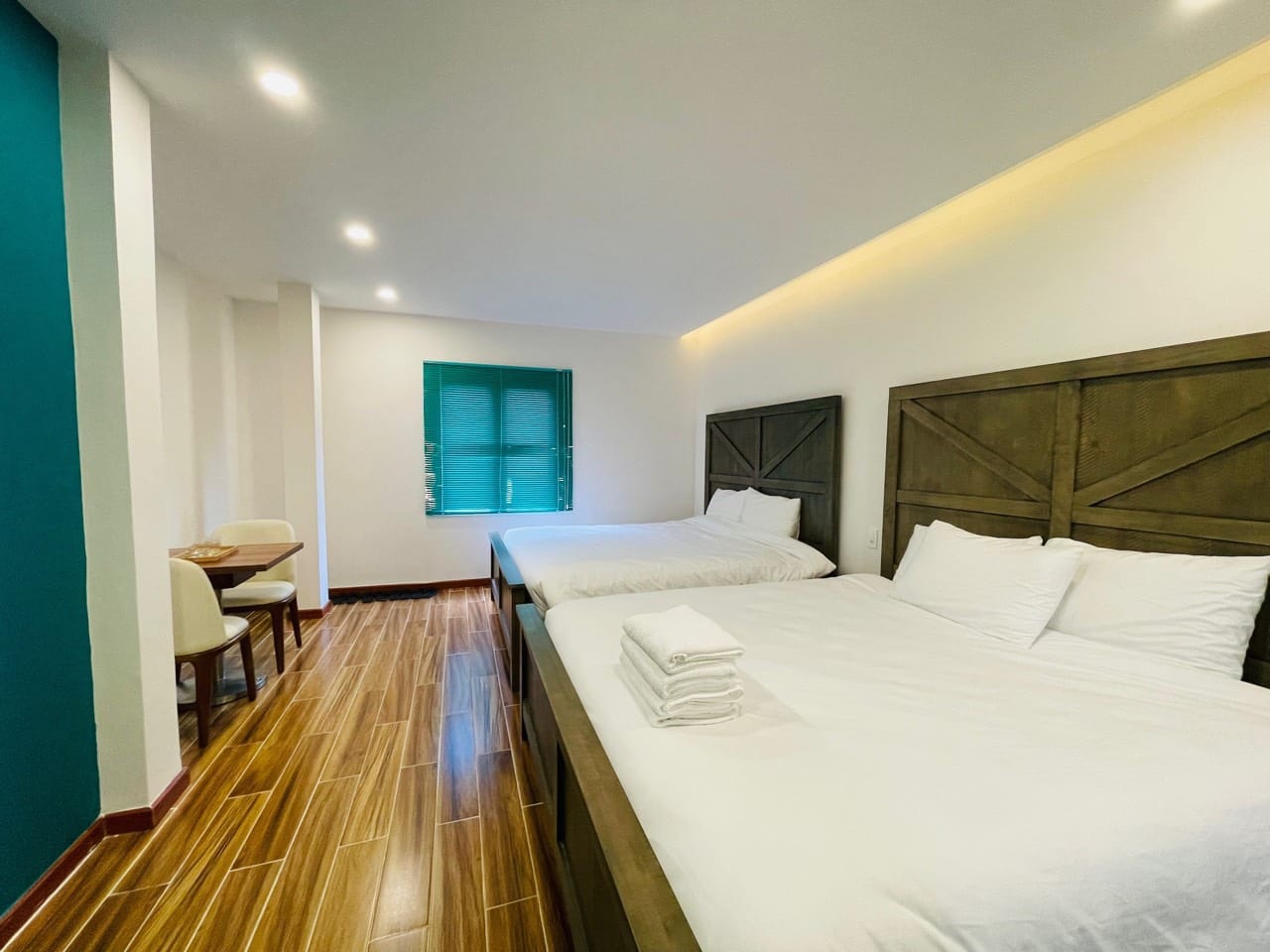 Hot Hot - Giảm giá Bán gấp Homestay đẹp ngay trung tâm tại đường Bùi Thị Xuân, Đà Lạt giá chỉ 12 tỷ 2