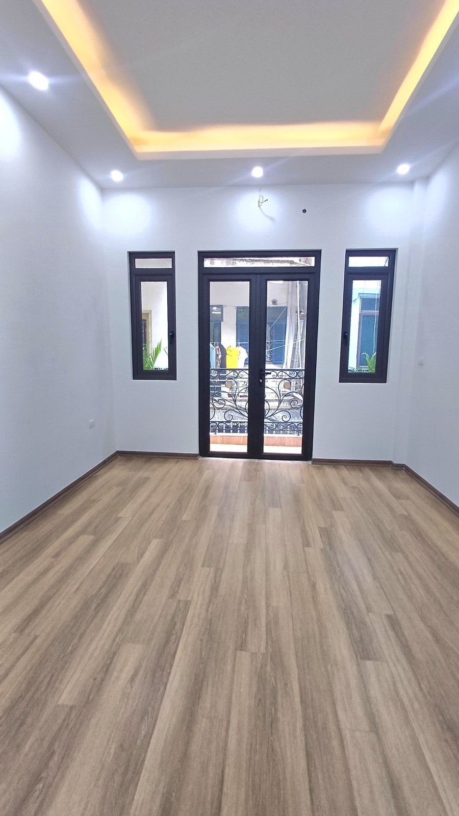 Khương Trung,Thanh Xuân-Nhà mới 45m2- 5 tầng,Ôtô đỗ của, Giá 7,x tỉ, LH 0904690958 3