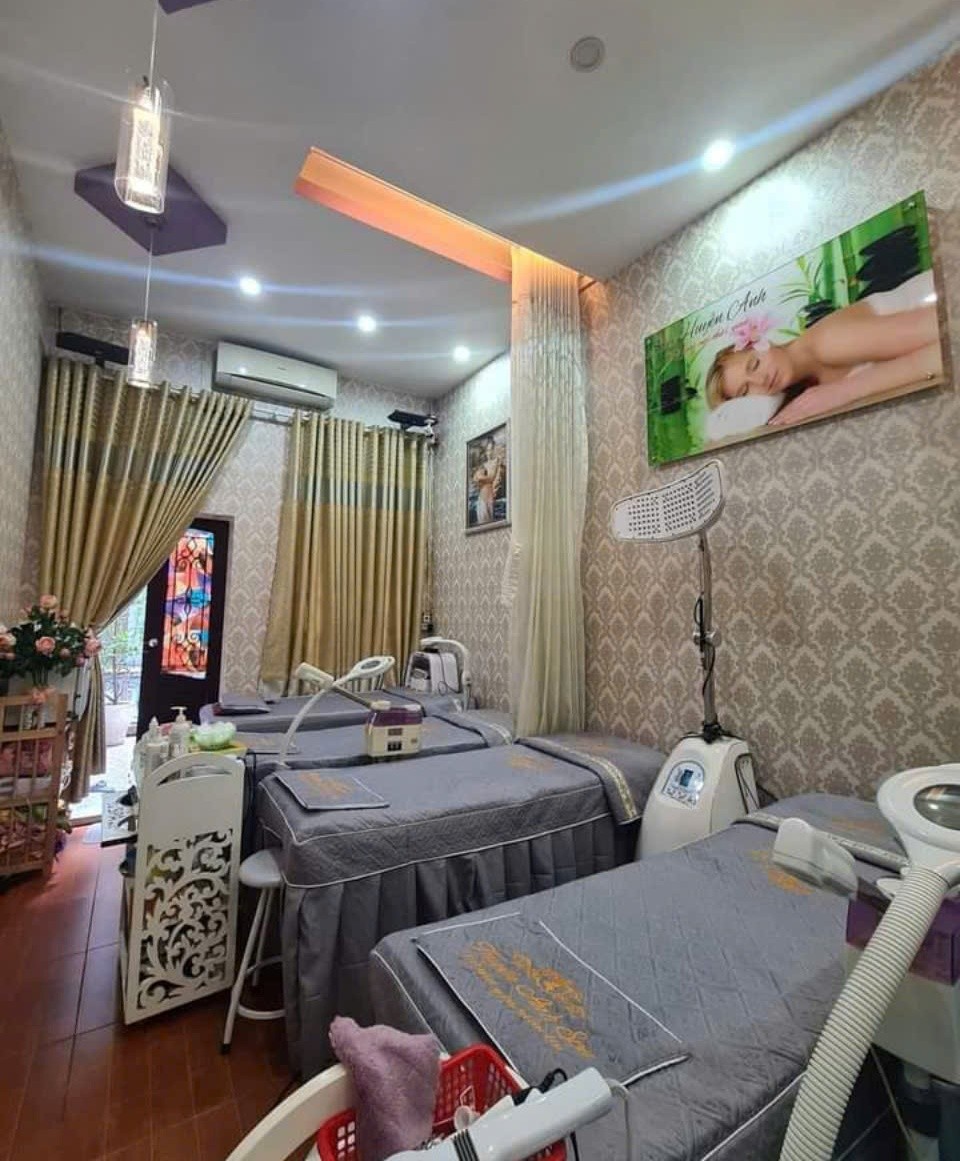 Cực Hiếm! Mặt phố Minh Khai sầm uất gần Times City 40m2 chỉ 14.68 tỷ. LH 0989.62.6116 1