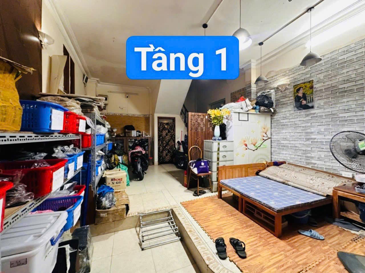 Bán nhà riêng Mai Dịch Cầu Giấy 82m x 4T giá 18.8 tỷ, 2 thoáng, ô tô, KD, cho thuê 30tr/th