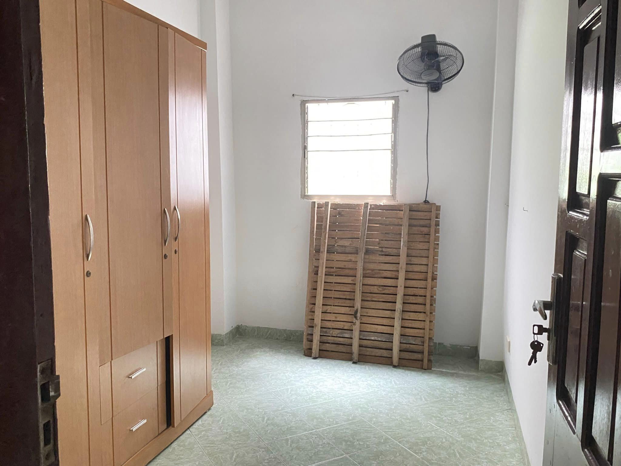 Bán nhà Mễ Trì Thượng Nam Từ Liêm 34m x 6T giá 9.3 tỷ, ngõ thông, ô tô, kinh doanh 3