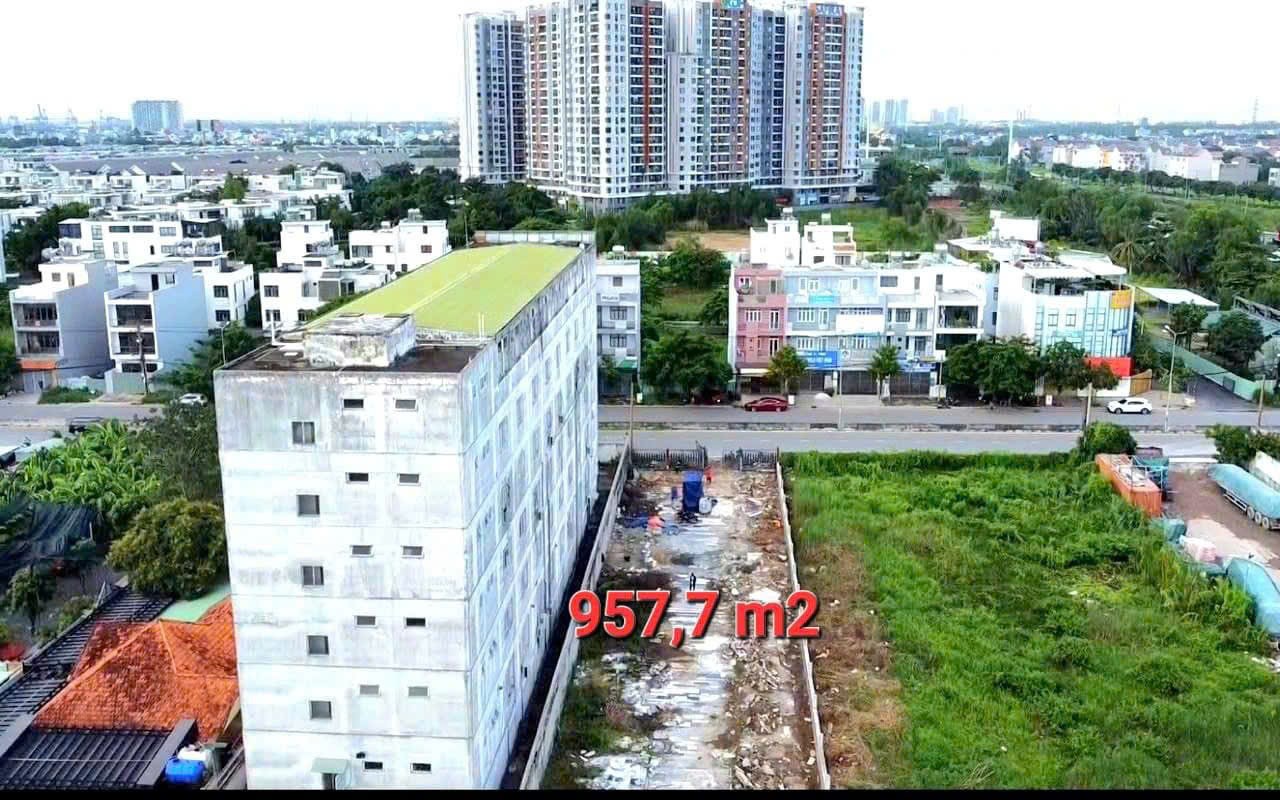 Cần bán Đất Phường Phú Hữu, Quận 9, Diện tích 957m², Giá 93 Tỷ