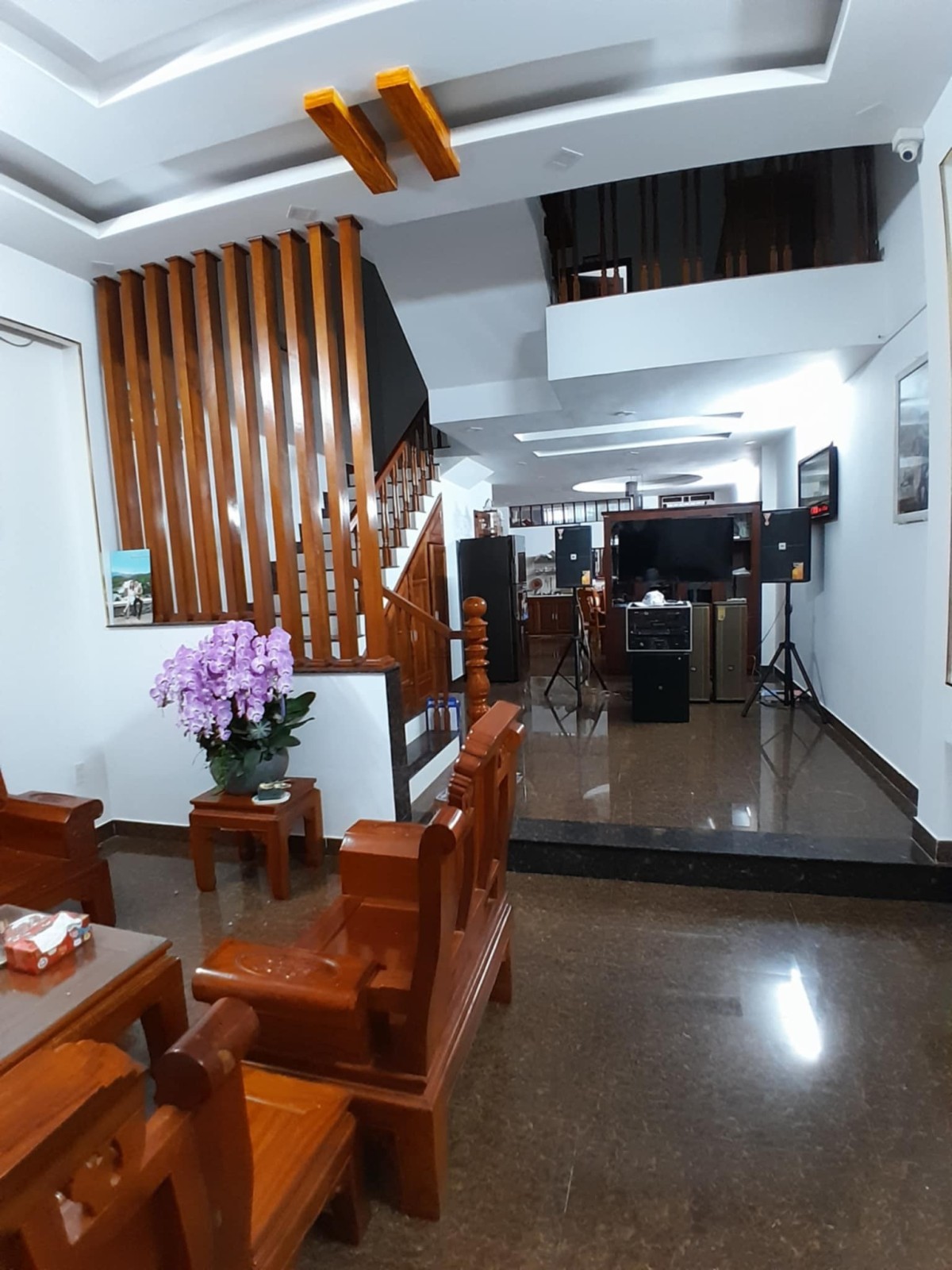CHỈ 10,2 TỶ - NHÀ 3 TẦNG HÀ TÔNG QUYỀN – VỊ TRÍ ĐẮC ĐỊA, KINH DOANH ĐỈNH CAO 2