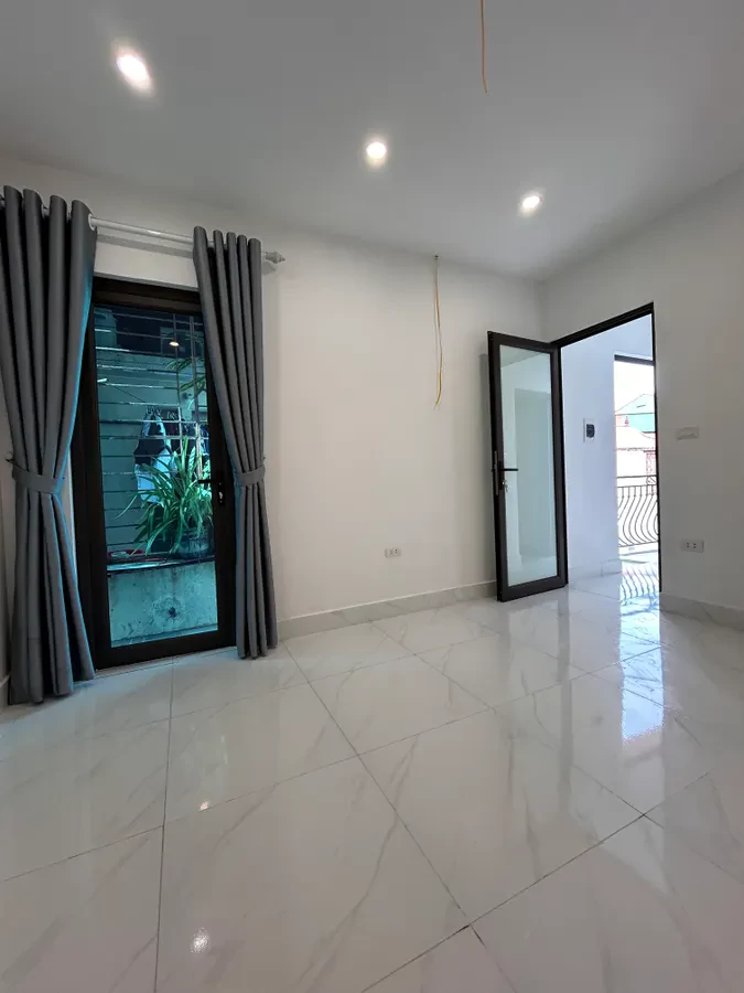 NHÀ MỚI DẸP ĐỦ NỘI THẤT Văn Chương 30m2 X 5 tầng MT 3.6m, 6.8 tỷ Đống Đa Hà Nội. 3