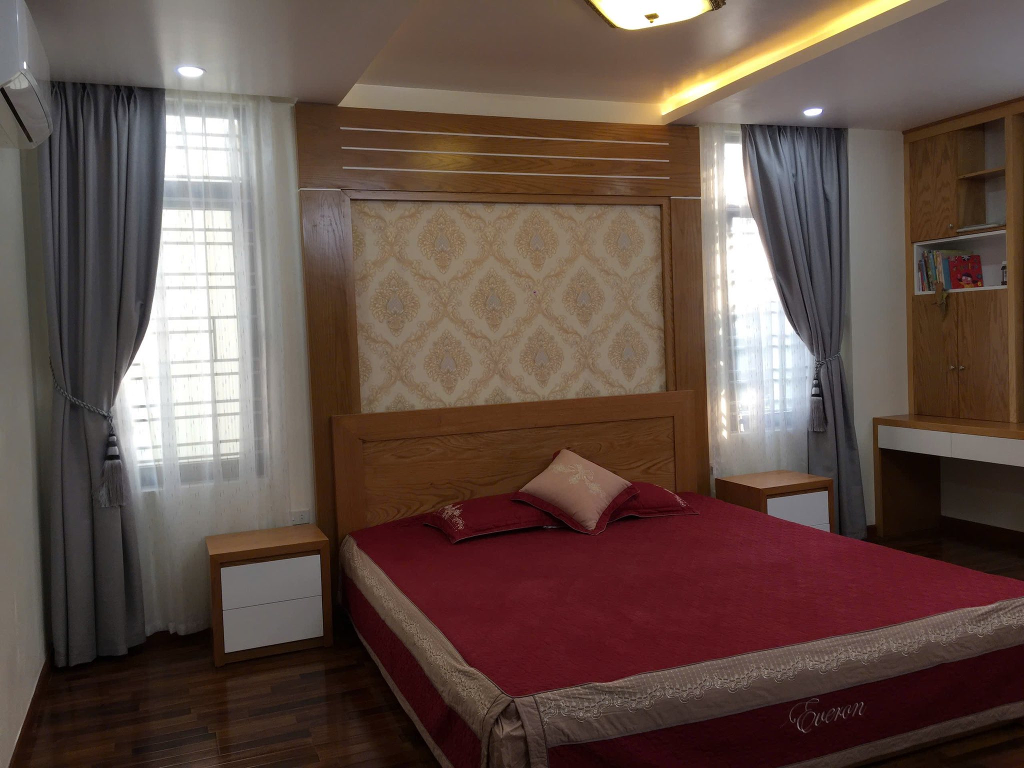 Cần cho thuê căn nhà mặt phố khu Đông Nam Cường, TP HD, 67.5m2, 4 tầng, 4 ngủ, full đồ 2