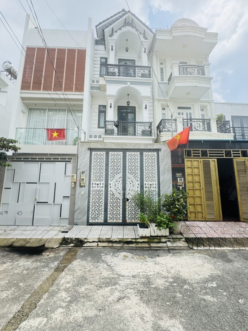 Bán nhà 3 tầng, DT 58 m2,  đường Số 2, Tăng Nhơn Phú, TP HCM. Sổ hồng, 6.39 tỷ.