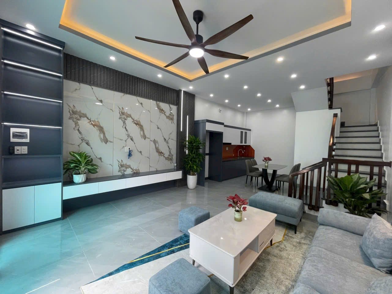 Bán căn nhà góc 3 tầng ngõ phố Lam Sơn, ph Ngọc Châu, TP HD, 45m2, 3 ngủ, 2 vs, 2.5 tỷ 3